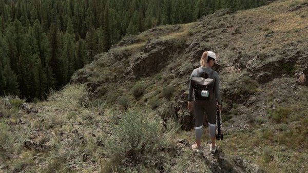 Comment organiser une expédition de randonnée dans les montagnes de Zanskar, Inde : équipements et itinéraires ?